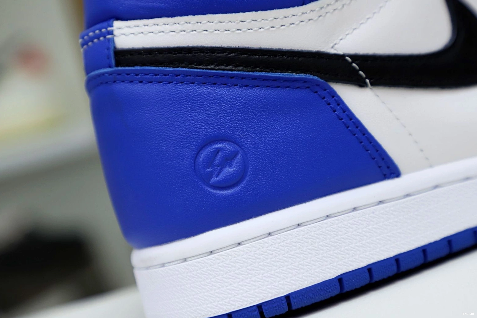 1 RETRO FRAGMENT JORDAN DESIGN HIGH AIR X 1112